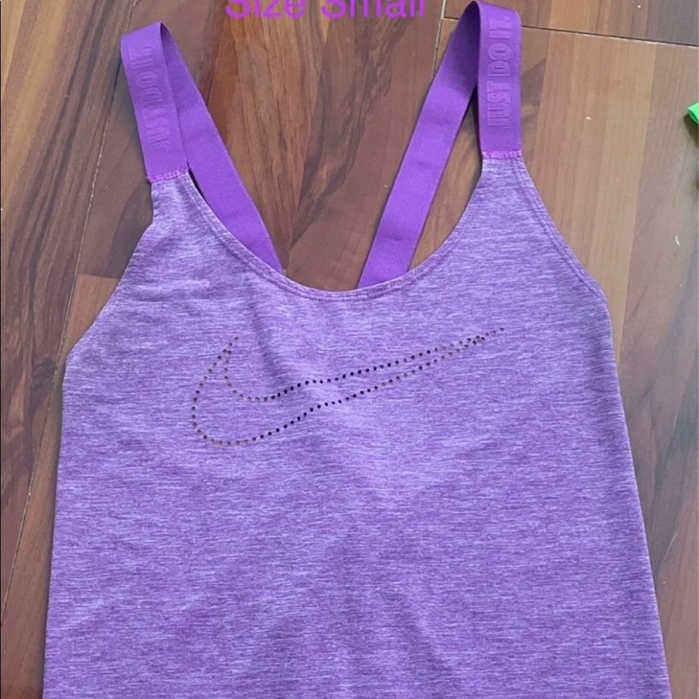 Nike tank